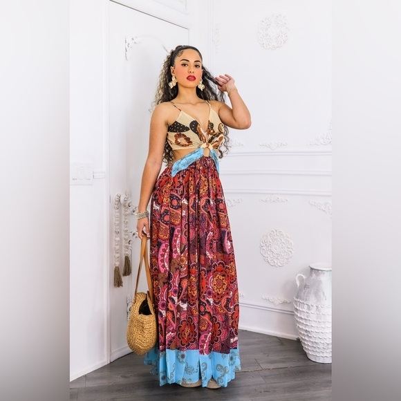 Bohemian Paisley Maxi Dress with Blue Accents - Picture 8 of 8